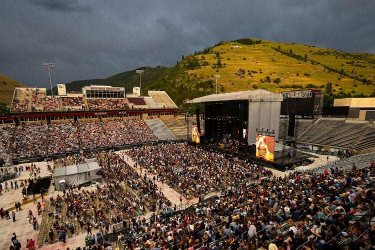 A packed Washington Grizzly Stadium during the Shania Twain concert