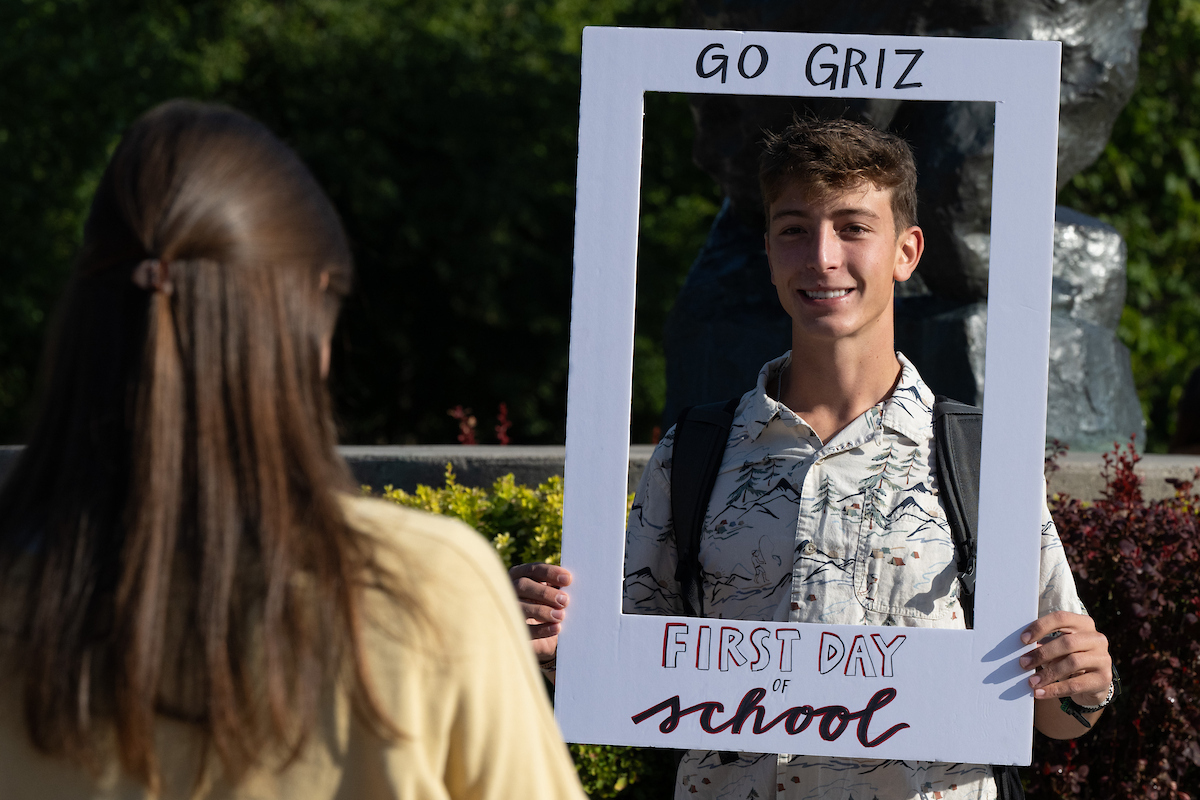 Support Your Student in Choosing the Right College